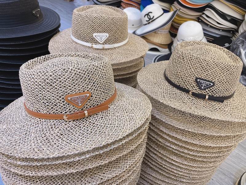 Prada top hat dx63